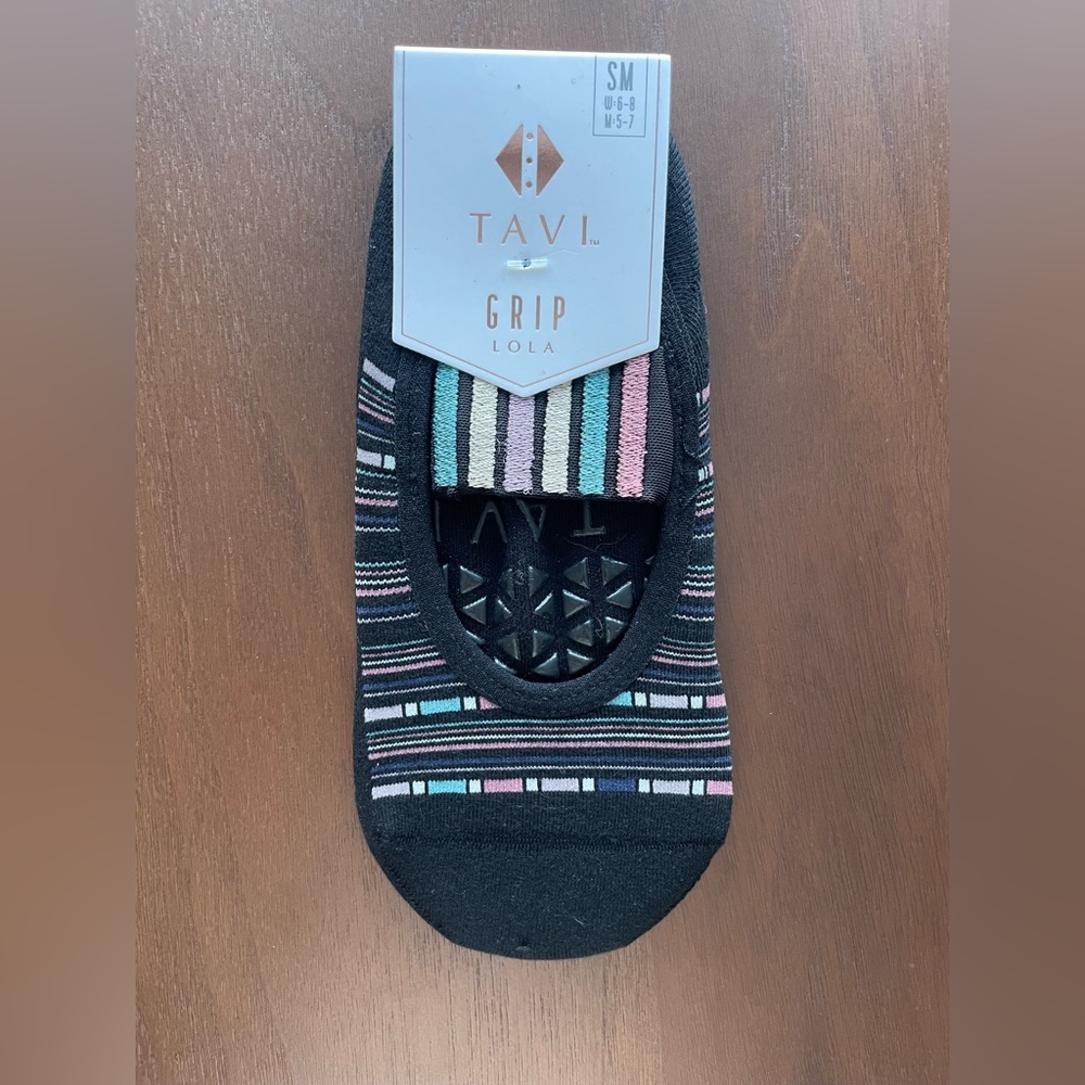 TAVI Pilates Grip Socks